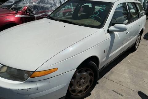 Photo of 2000 Saturn L Series