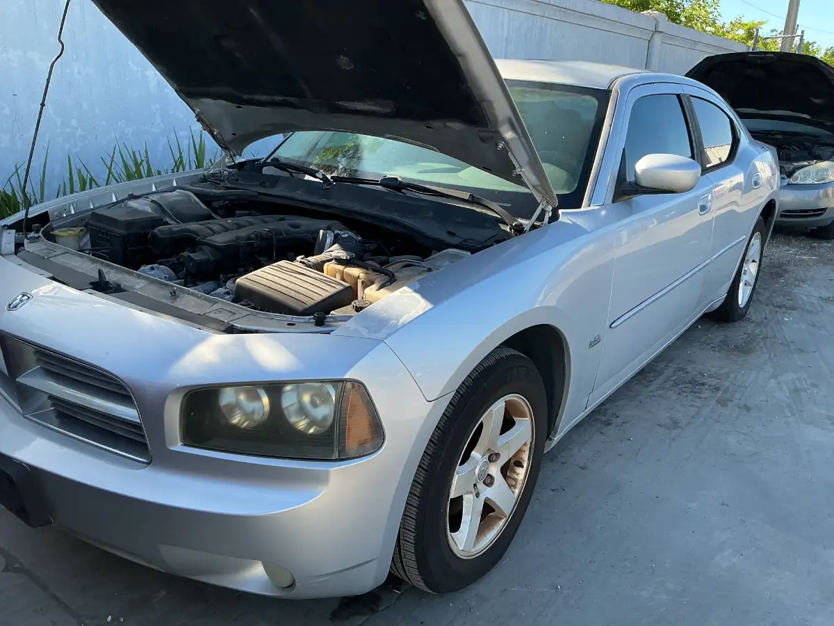 Photo of 2010 Dodge Charger