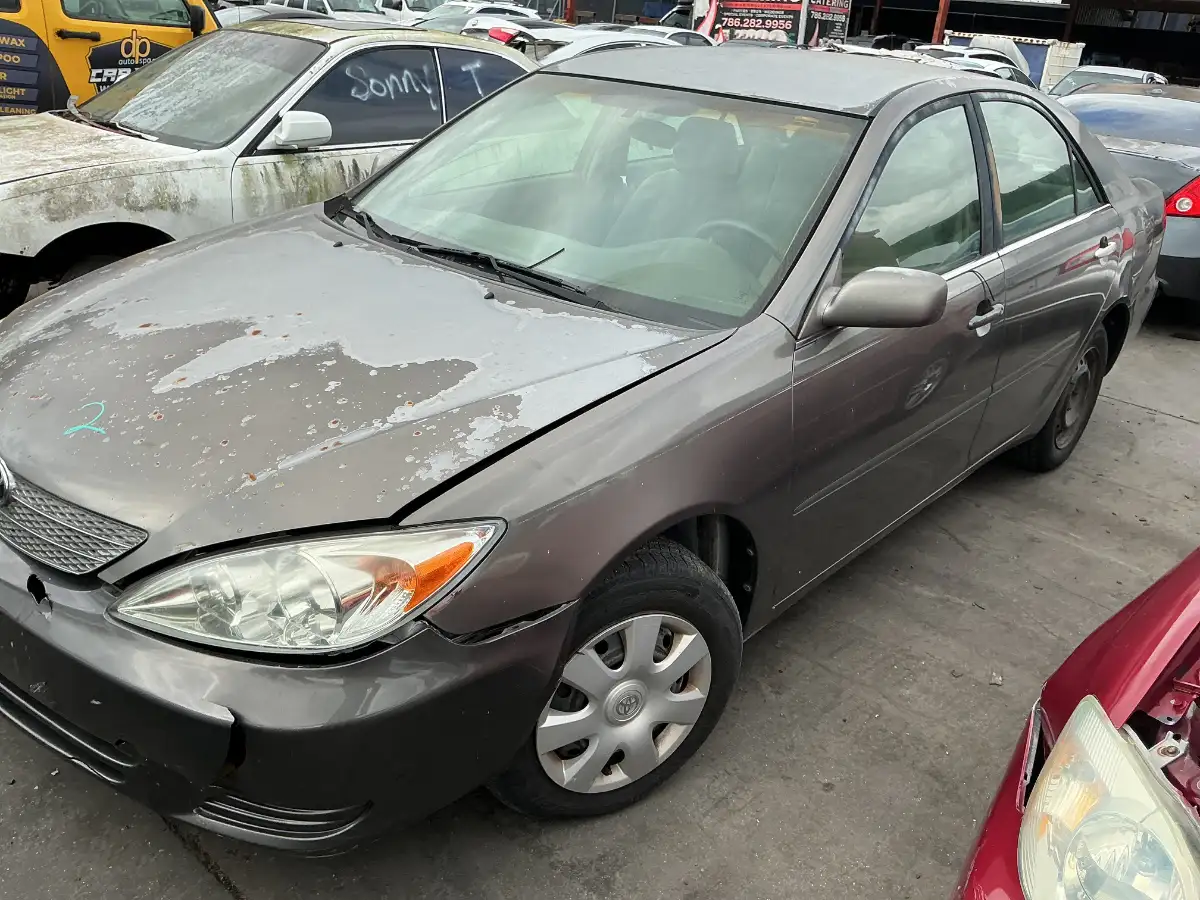 Photo of 2003 Toyota Camry