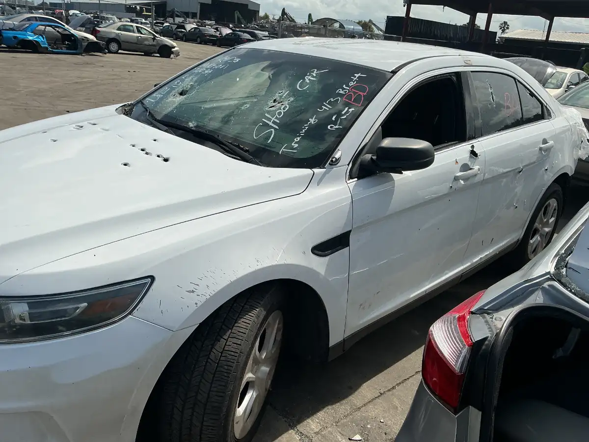 Photo of 2015 Ford Taurus