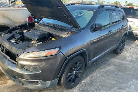 Photo of 2014 Jeep Cherokee