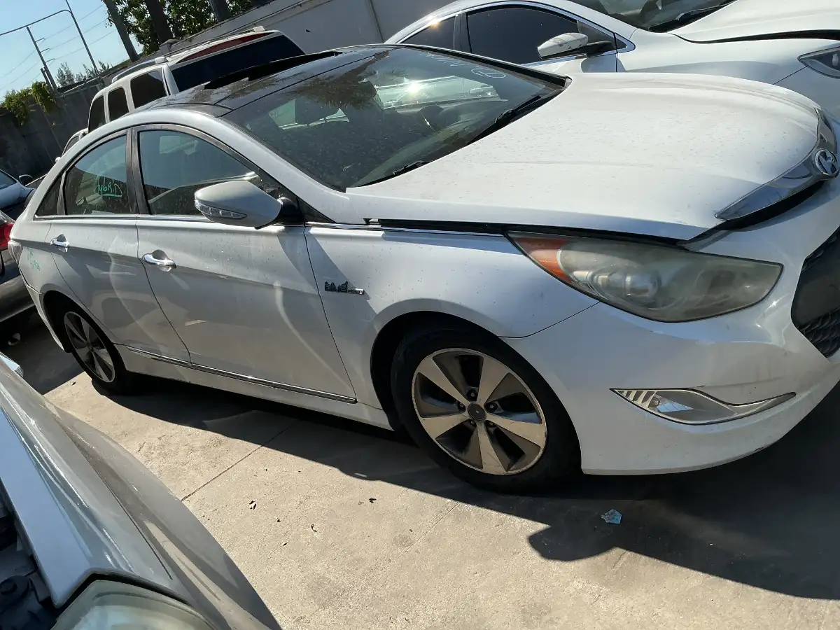 Photo of 2012 Hyundai Sonata Hybrid