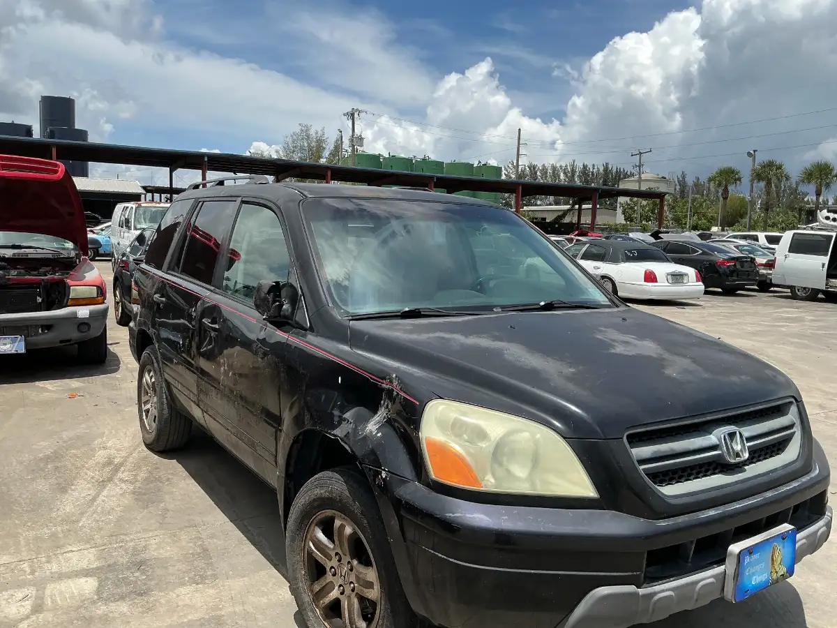 Photo of 2003 Honda Pilot
