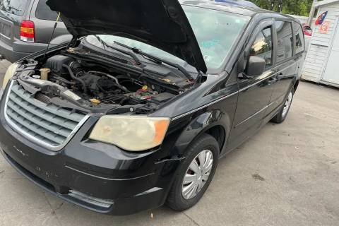 Photo of 2008 Chrysler Town & Country