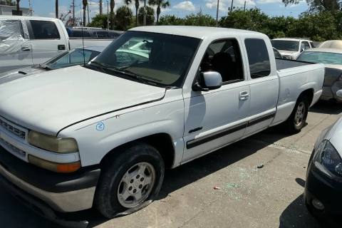 Photo of 2000 Chevrolet Silverado