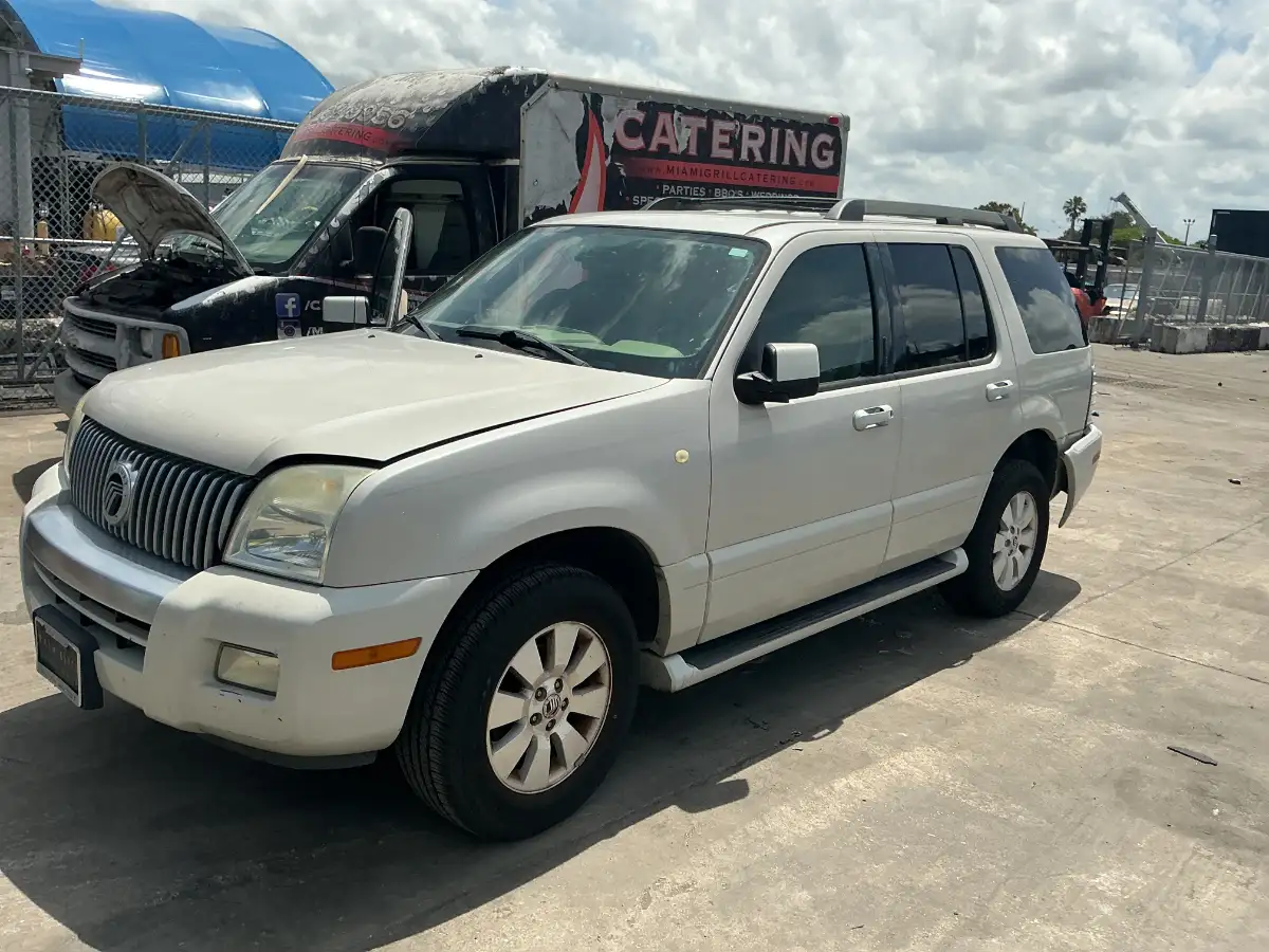 Photo of 2006 Mercury Mountaineer