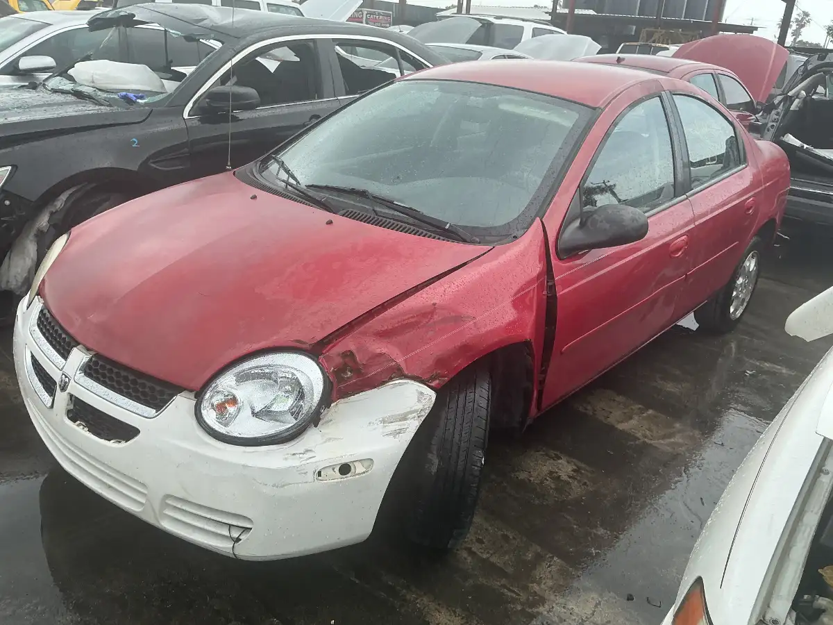 Photo of 2005 Dodge Neon