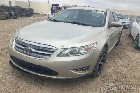 Photo of 2010 Ford Taurus