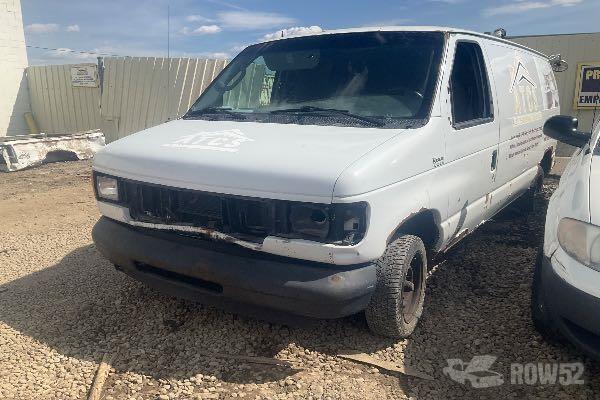 Photo of 2003 Ford Econoline