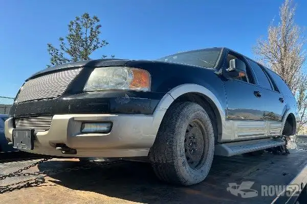 Photo of 2005 Ford Expedition