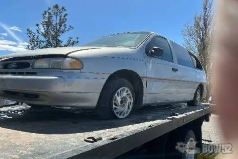 Photo of 1996 Ford Windstar