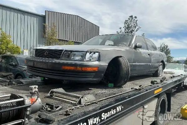Photo of 1991 Lexus LS 400