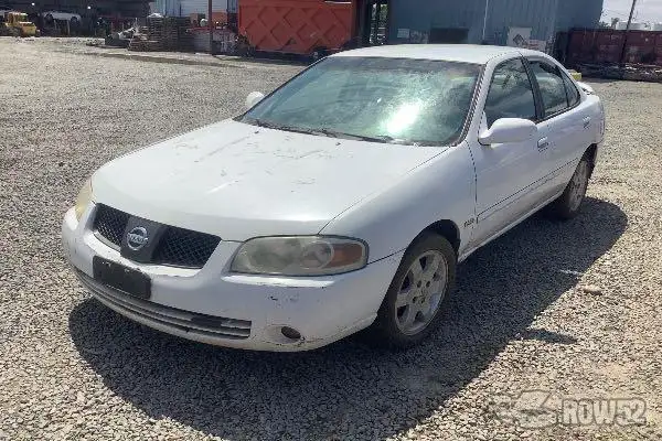 Photo of 2005 Nissan Sentra