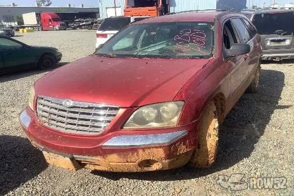Photo of 2004 Chrysler Pacifica