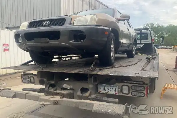 Photo of 2004 Hyundai Santa Fe