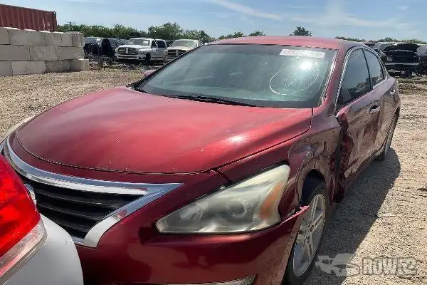 Photo of 2013 Nissan Altima
