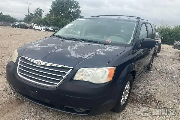 Photo of 2008 Chrysler Town & Country