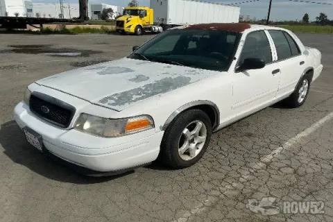 Photo of 2003 Ford Crown Victoria