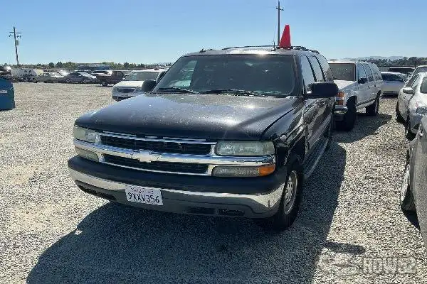 Photo of 2003 Chevrolet Suburban