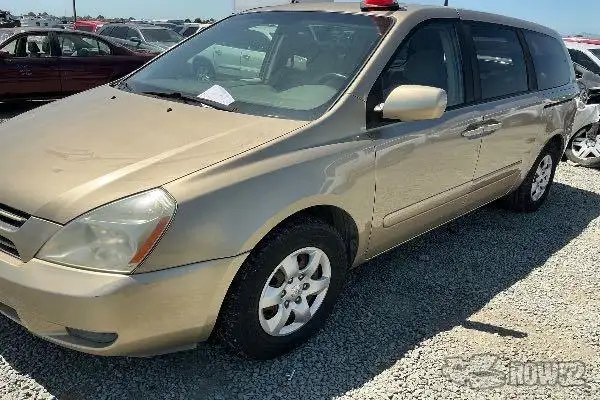 Photo of 2006 Kia Sedona