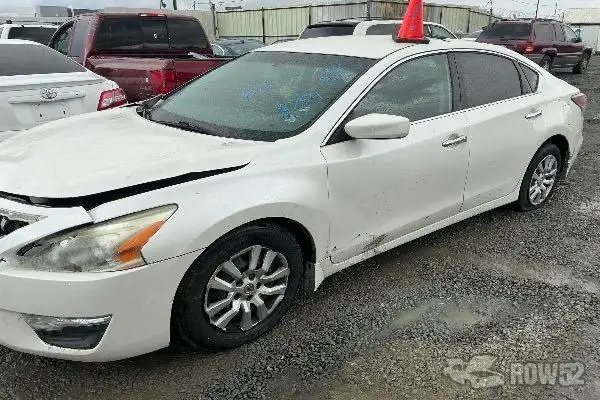 Photo of 2015 Nissan Altima