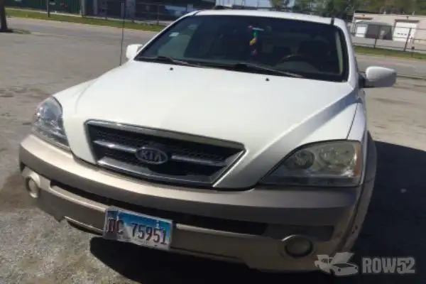 Photo of 2003 Kia Sorento