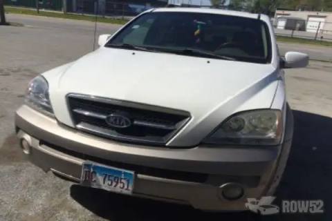 Photo of 2003 Kia Sorento