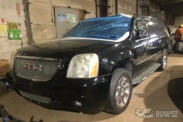 Photo of 2011 GMC Yukon Denali