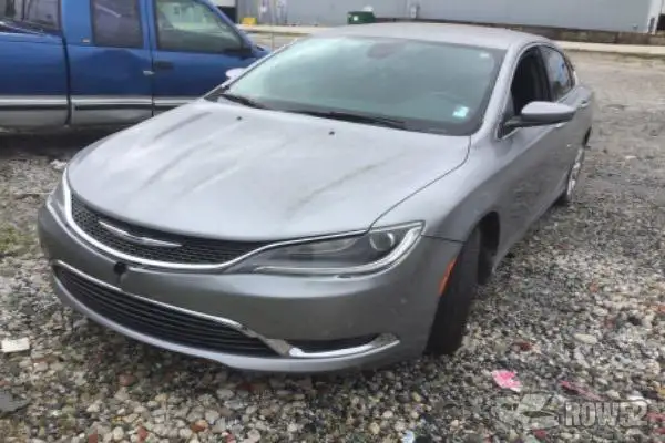 Photo of 2015 Chrysler 200