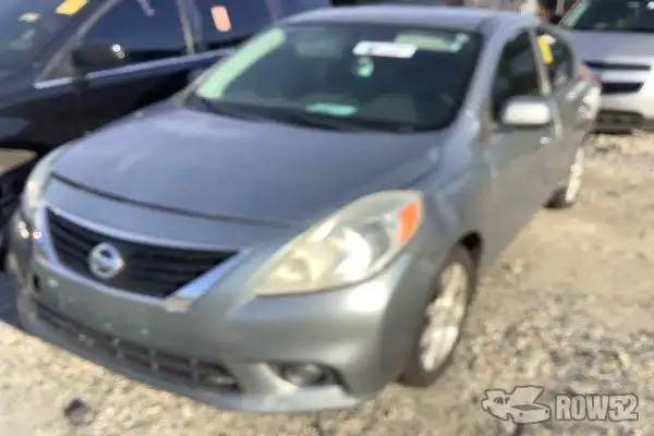 Photo of 2014 Nissan Versa