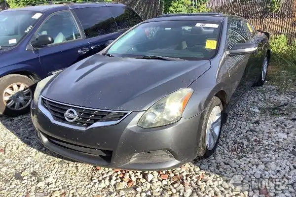 Photo of 2012 Nissan Altima