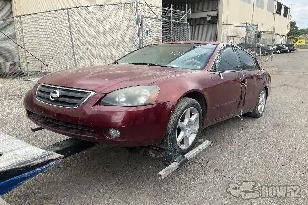 Photo of 2002 Nissan Altima