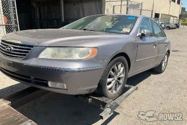 Photo of 2006 Hyundai Azera