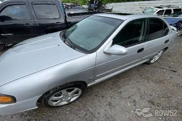 Photo of 2005 Nissan Sentra
