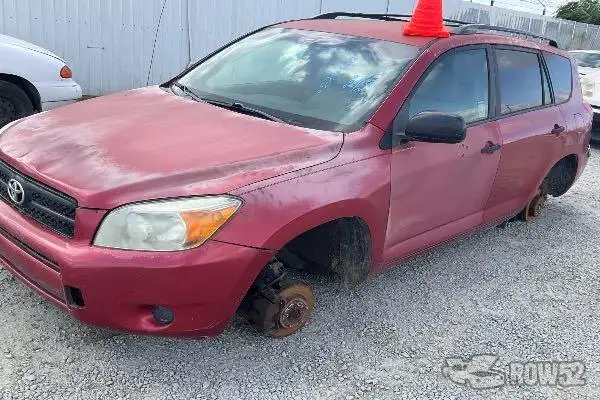 Photo of 2006 Toyota Rav4