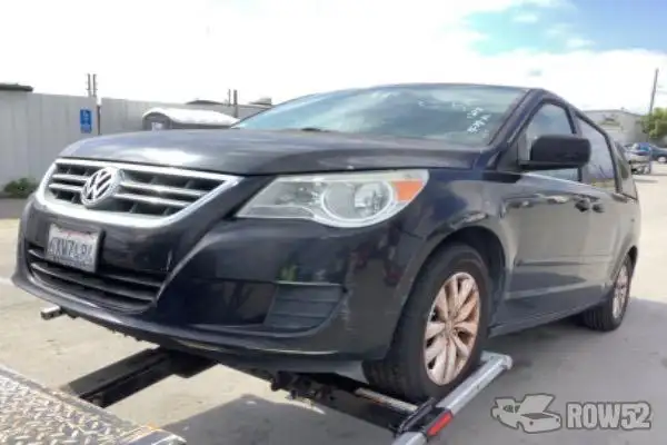 Photo of 2012 Volkswagen Routan