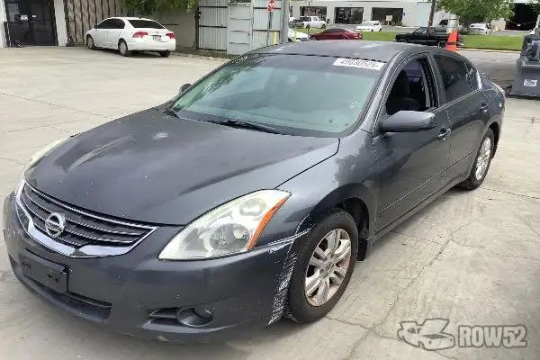 Photo of 2012 Nissan Altima