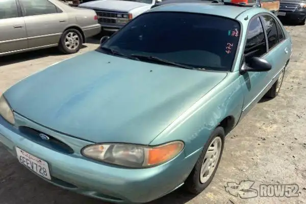 Photo of 1997 Ford Escort