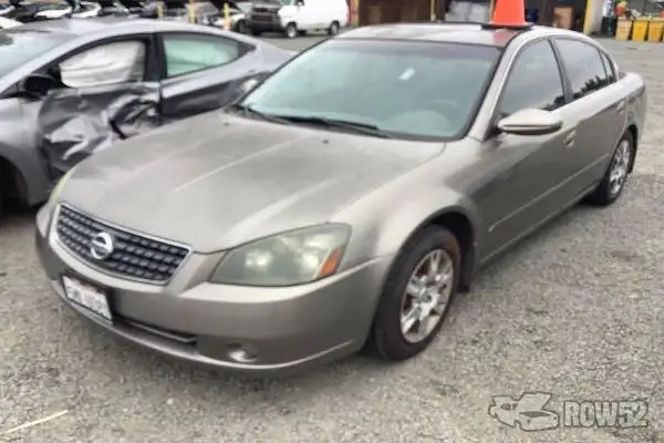 Photo of 2005 Nissan Altima