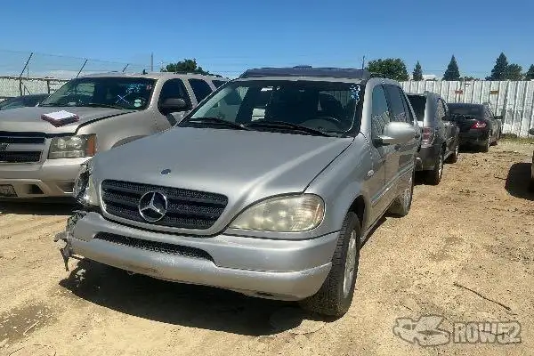 Photo of 1999 Mercedes-Benz M-Class