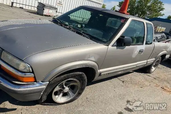 Photo of 1998 Chevrolet S10 Pickup