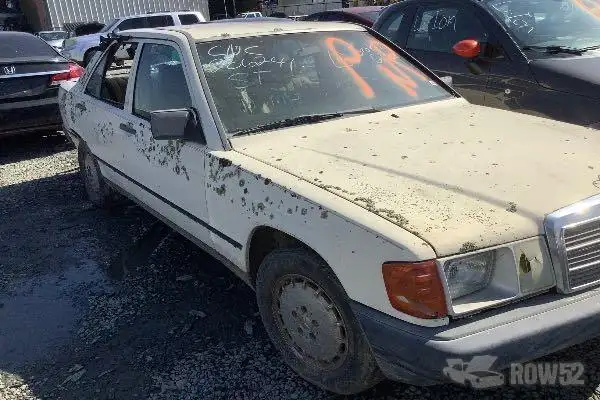 Photo of 1984 Mercedes-Benz 190