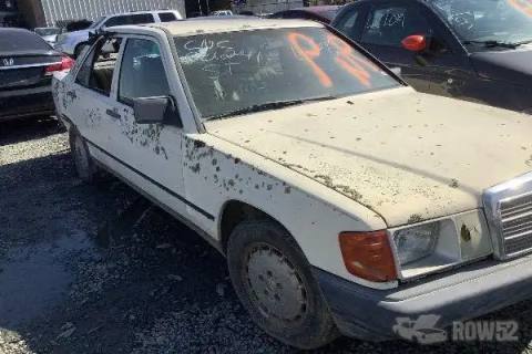 Photo of 1984 Mercedes-Benz 190