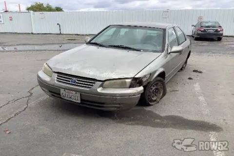 Photo of 1998 Toyota Camry