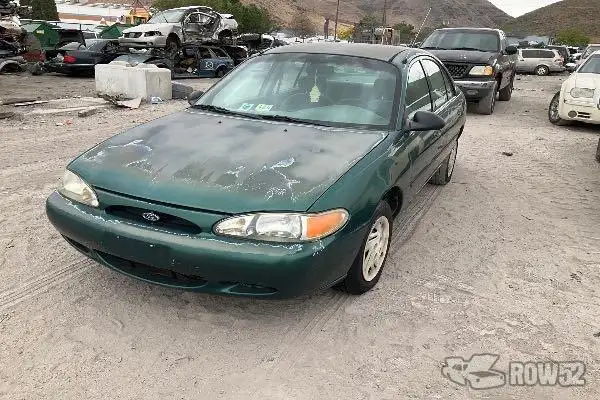 Photo of 1999 Ford Escort