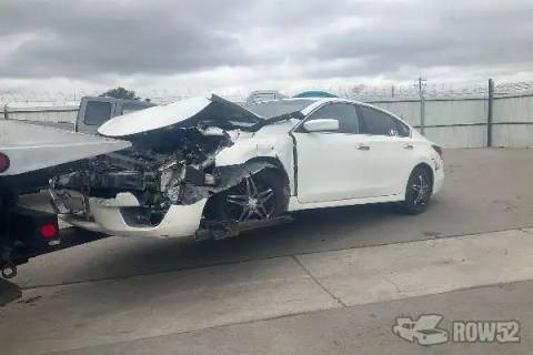 Photo of 2013 Nissan Altima