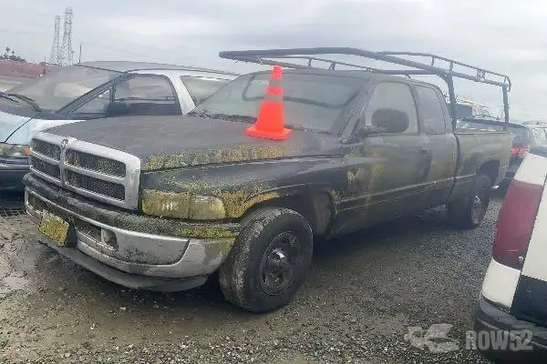 Photo of 2001 Dodge Ram 1500