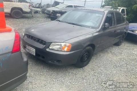 Photo of 2002 Hyundai Accent