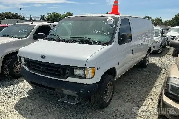 Photo of 2000 Ford Econoline