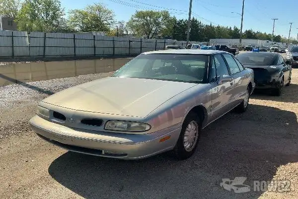 Photo of 1998 Oldsmobile Eighty Eight